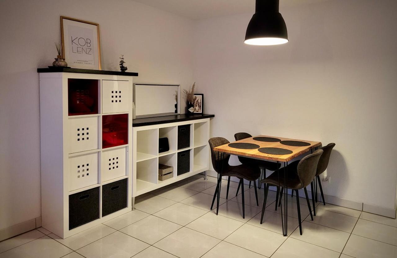 Schöne und ruhige Wohnung direkt an der Mosel Koblenz  Exterior foto